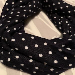 Black and white Polk-a-dot infinity scarf